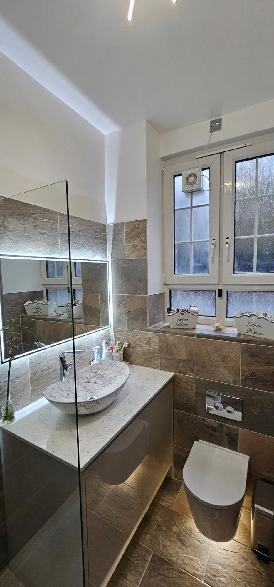 Tower Bridge Spacious King Bedroom With Extra Large Windows Londra Exterior foto